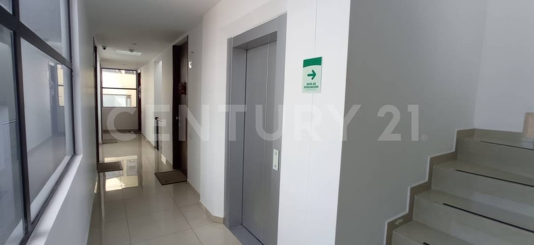 Apartamento de 1 alcoba en venta en El Batán, Bogotá, 45 m² · foto 15 de 17