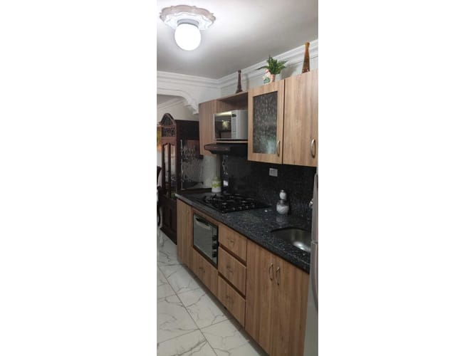 Apartamento de 4 alcobas en venta en Cabañas, Bello, 120 m² · foto 4 de 24