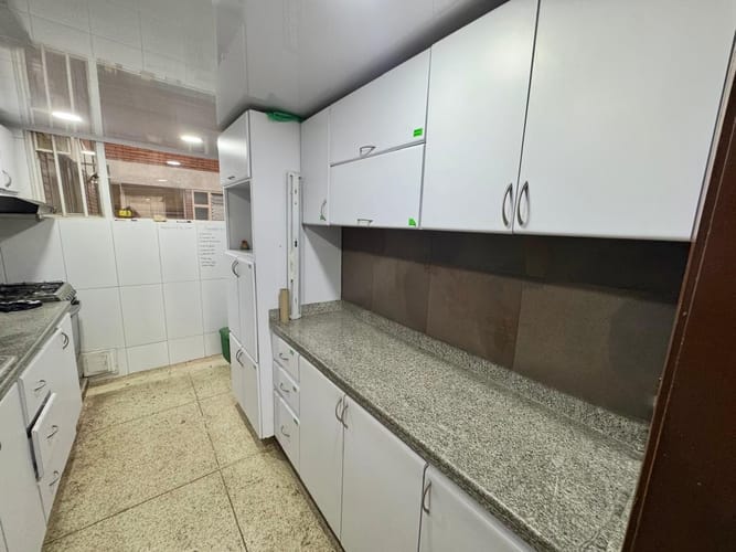 Apartamento de 3 alcobas en venta en Belalcazar, Bogotá, 102 m² · foto 4 de 22
