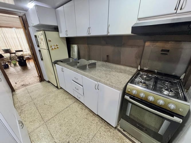 Apartamento de 3 alcobas en venta en Belalcazar, Bogotá, 102 m² · foto 6 de 22