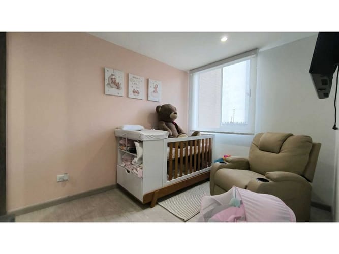 Apartamento de 2 alcobas en venta en La Felicidad, Bogotá, 68 m² · foto 12 de 23