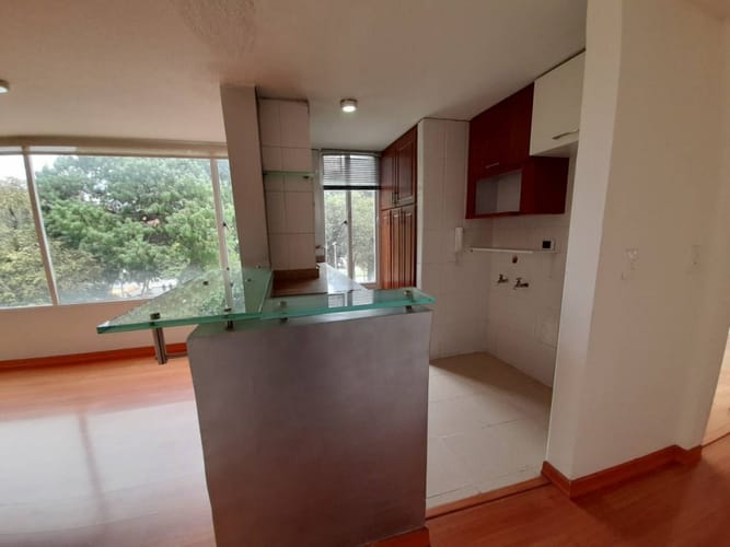 Apartamento de 2 alcobas en arriendo en Los Cedros, Bogotá, 50 m² · foto 5 de 14