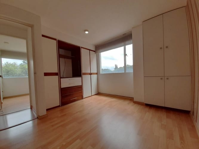 Apartamento de 2 alcobas en arriendo en Los Cedros, Bogotá, 50 m² · foto 8 de 14