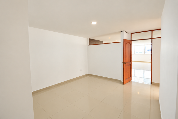 Apartamento de 3 alcobas en arriendo en El Prado, Barranquilla, 180 m² · foto 4 de 9