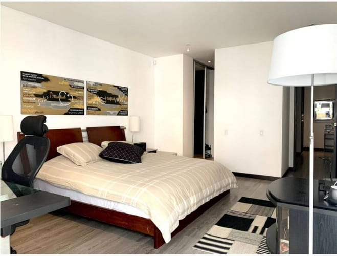 Apartamento de 3 alcobas en venta en El Virrey, Bogotá, 204 m² · foto 10 de 21