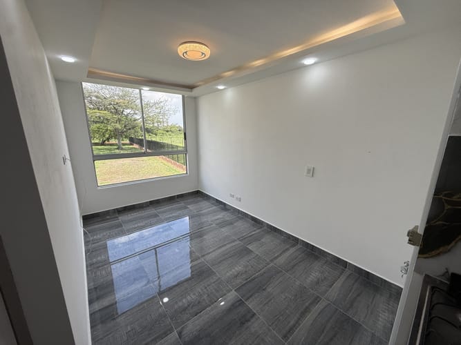 Apartamento de 2 alcobas en arriendo en Bochalema, Cali, 55 m² · foto 15 de 24