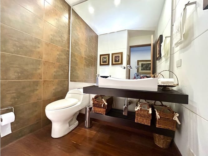 Apartamento de 4 alcobas en venta en Chico, Bogotá, 320 m² · foto 11 de 24