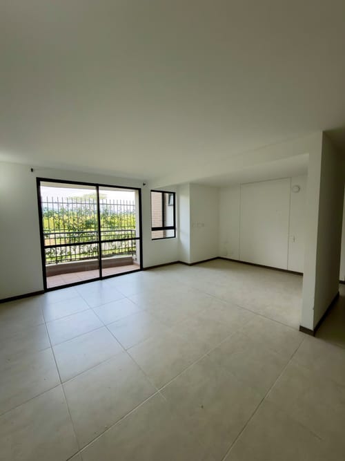 Apartamento de 2 alcobas en arriendo en Parque Natura, Jamundí, 71 m² · foto 14 de 21