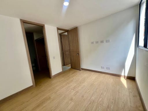 Apartamento de 2 alcobas en arriendo en Señorial, Envigado, 77 m² · foto 16 de 18