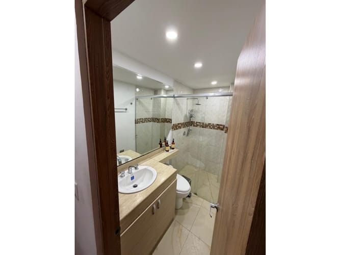 Apartamento de 3 alcobas en arriendo en Chapinero, Bogotá, 122 m² · foto 2 de 17