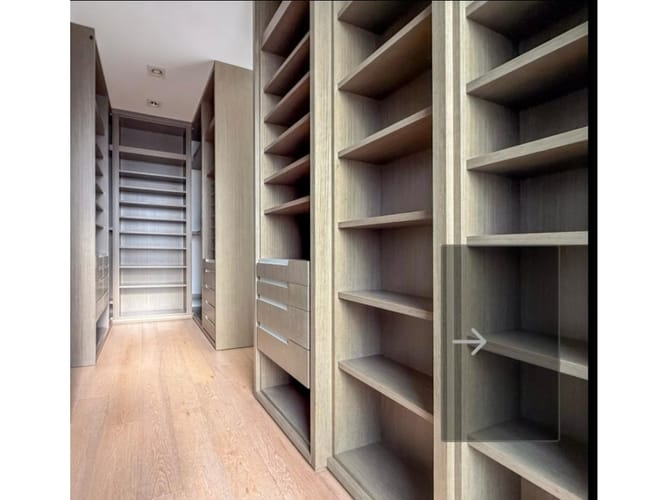 Apartamento de 3 alcobas en venta en Los Rosales, Bogotá, 267 m² · foto 16 de 23
