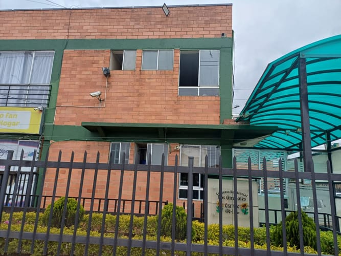 Casa de 2 alcobas en arriendo en Aguas Claras I, Bogotá, 43 m² · foto 1 de 16