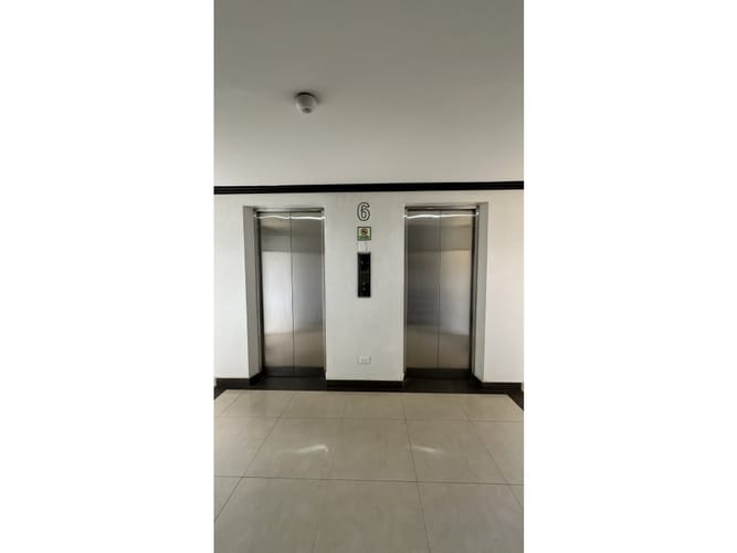 Apartamento de 2 alcobas en arriendo en Chapinero, Bogotá, 120 m² · foto 17 de 19