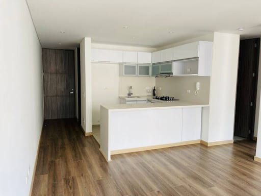 Apartamento de 2 alcobas en arriendo en Cantagallo, Bogotá, 60 m² · foto 1 de 14