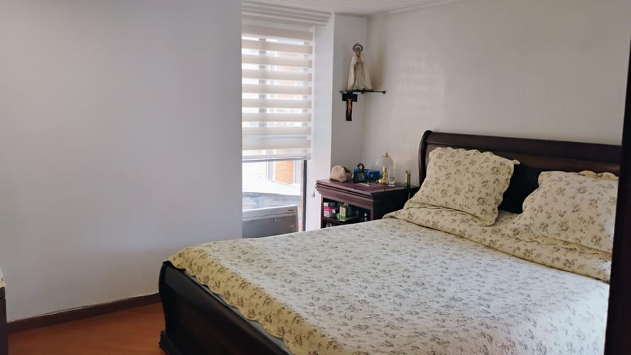 Apartamento de 3 alcobas en venta en Santa Barbara, Bogotá, 150 m² · foto 2 de 24