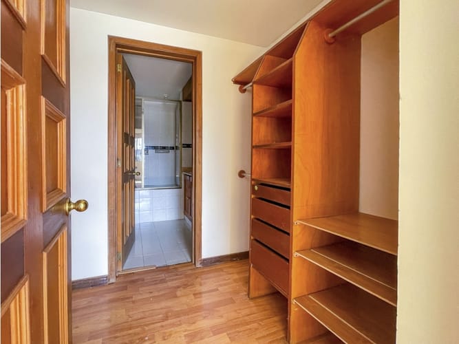 Apartamento de 4 alcobas en venta en Pasadena, Bogotá, 130 m² · foto 6 de 9