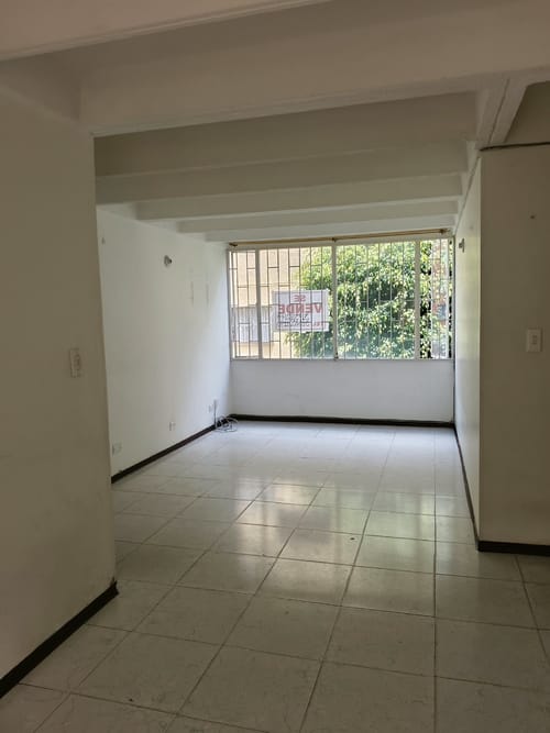 Apartamento de 2 alcobas en venta en Bochica, Bogotá, 49 m² · foto 2 de 19