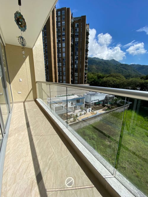 Apartamento de 4 alcobas en arriendo en La Gaviota, Ibagué, 212 m² · foto 7 de 24