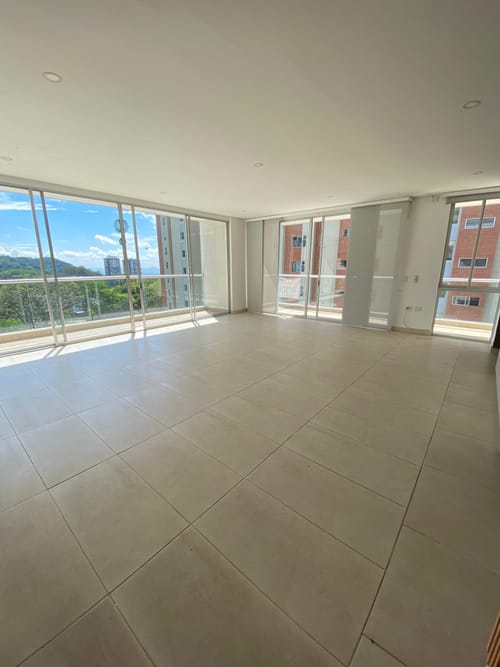 Apartamento de 4 alcobas en arriendo en La Gaviota, Ibagué, 212 m² · foto 8 de 24