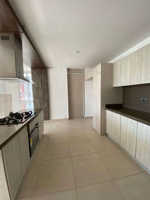Apartamento de 4 alcobas en arriendo en La Gaviota, Ibagué, 212 m² · foto 20 de 24