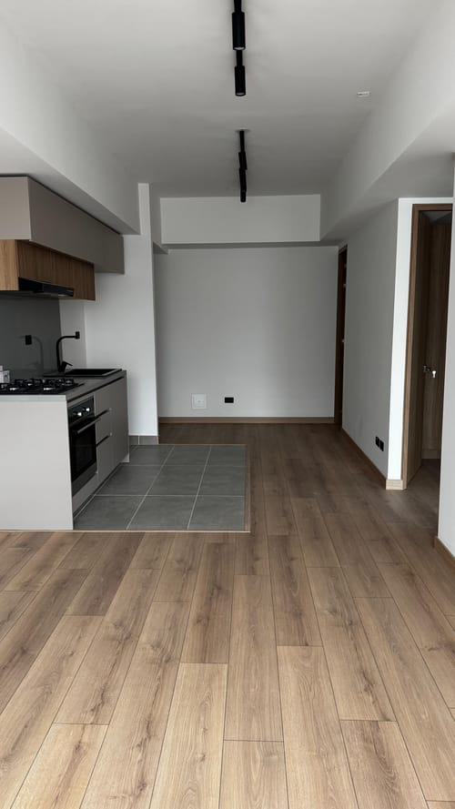 Apartamento de 2 alcobas en arriendo en Chapinero Alto, Bogotá, 52 m² · foto 3 de 8