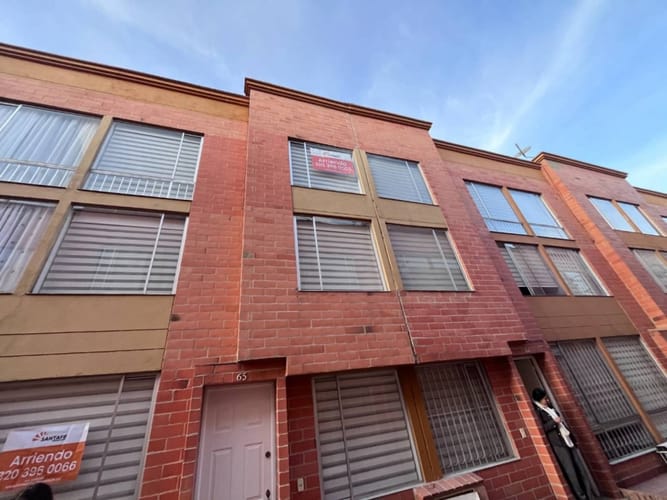 Casa de 3 alcobas en arriendo en Verbenal San Antonio, Bogotá, 69 m² · foto 6 de 24