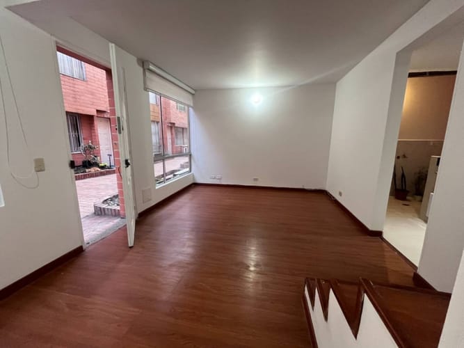 Casa de 3 alcobas en arriendo en Verbenal San Antonio, Bogotá, 69 m² · foto 7 de 24