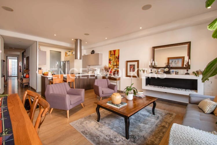 Apartamento de 2 alcobas en venta en Chicó Reservado, Bogotá, 132 m² · foto 2 de 15