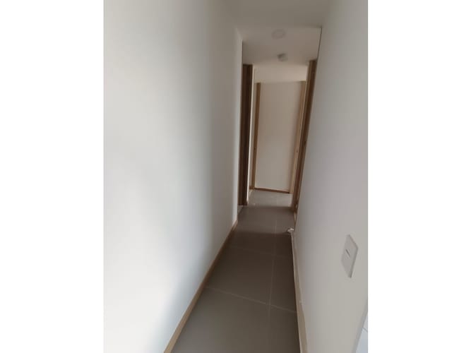 Apartamento de 3 alcobas en arriendo en Zona Industrial 1, Bello, 70 m² · foto 4 de 15