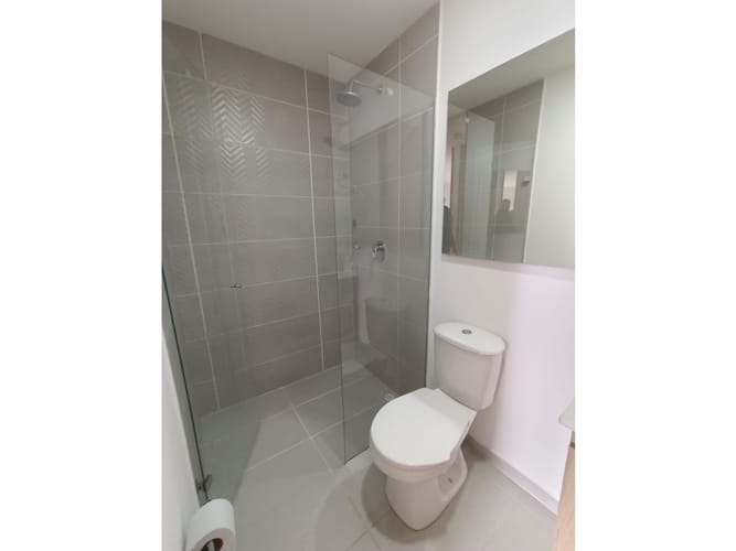 Apartamento de 3 alcobas en arriendo en Zona Industrial 1, Bello, 70 m² · foto 5 de 15