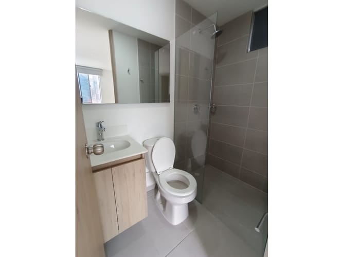 Apartamento de 3 alcobas en arriendo en Zona Industrial 1, Bello, 70 m² · foto 10 de 15