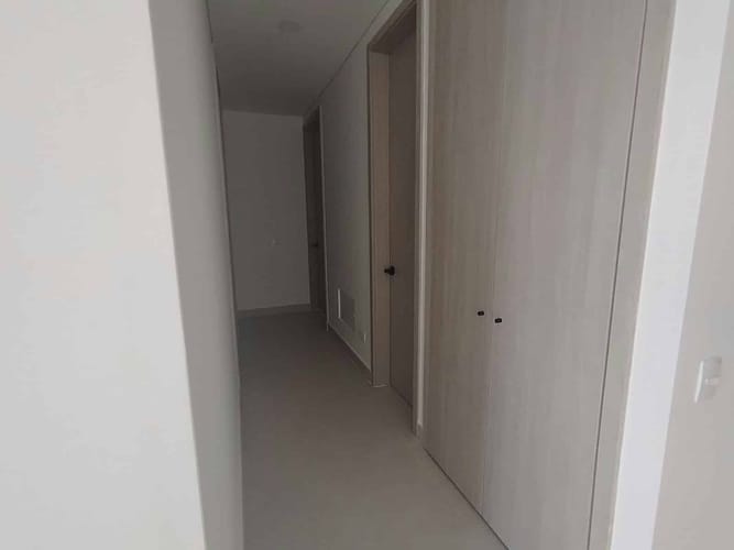Apartamento de 3 alcobas en arriendo en Manga, Cartagena, 101 m² · foto 3 de 13