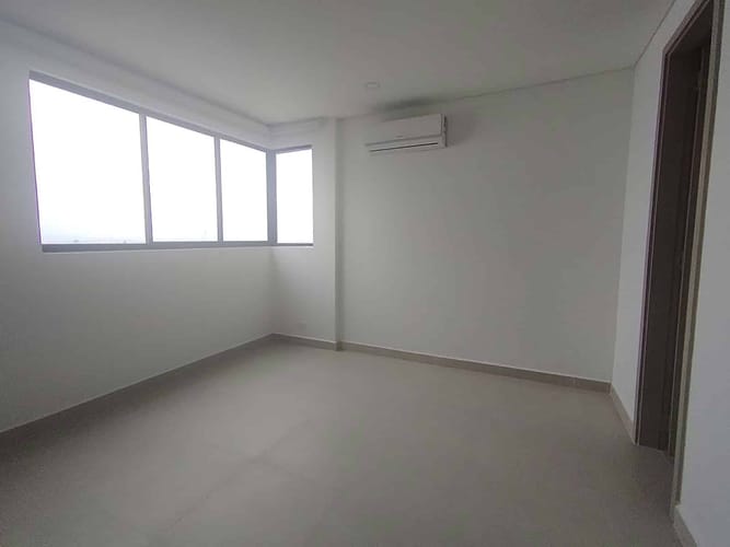 Apartamento de 3 alcobas en arriendo en Manga, Cartagena, 101 m² · foto 11 de 13