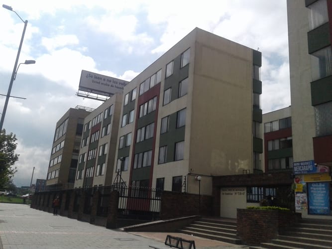 Apartamento de 3 alcobas en arriendo en Mandalay, Bogotá, 60 m² · foto 2 de 24