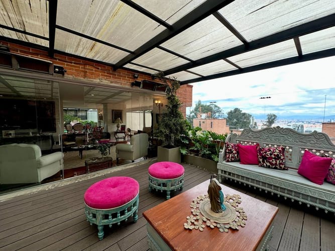 Apartamento de 3 alcobas en venta en El Refugio, Bogotá, 466 m² · foto 3 de 24