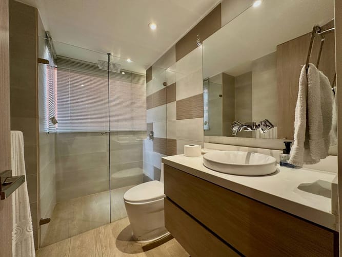 Apartamento de 3 alcobas en venta en El Refugio, Bogotá, 466 m² · foto 22 de 24