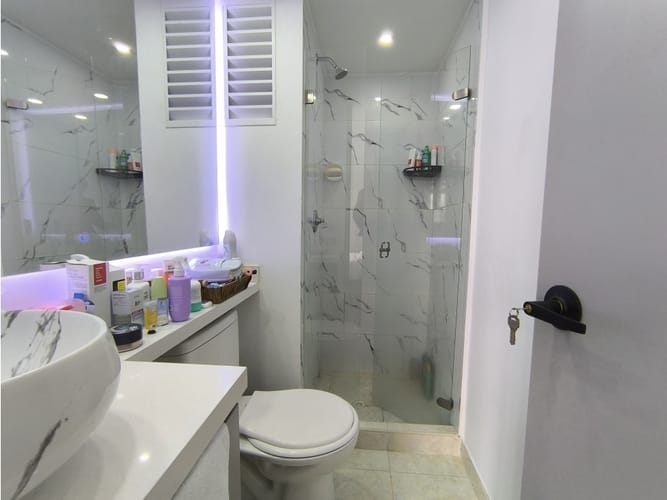 Apartaestudio en venta en Fontibon, Bogotá, 29 m² · foto 12 de 13
