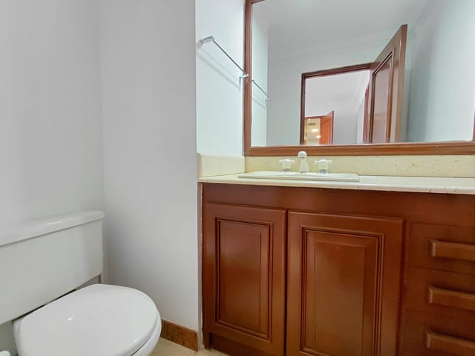 Apartamento de 4 alcobas en arriendo en Chapinero, Bogotá, 250 m² · foto 21 de 24