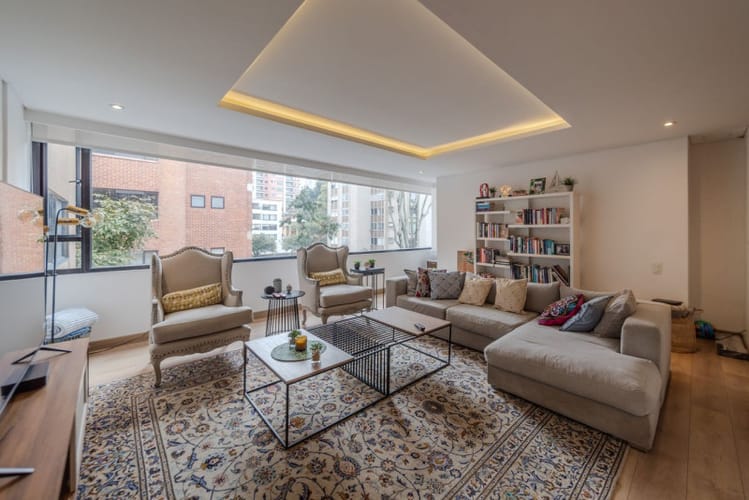 Apartamento de 2 alcobas en arriendo en La Cabrera, Bogotá, 191 m² · foto 2 de 24