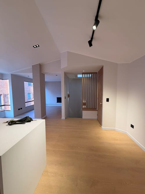 Apartamento de 2 alcobas en venta en Chicó Navarra, Bogotá, 85 m² · foto 4 de 18