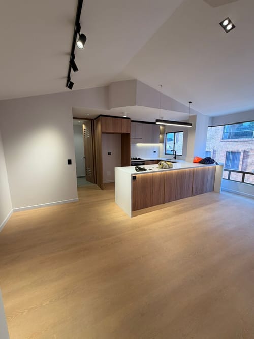 Apartamento de 2 alcobas en venta en Chicó Navarra, Bogotá, 85 m² · foto 6 de 18