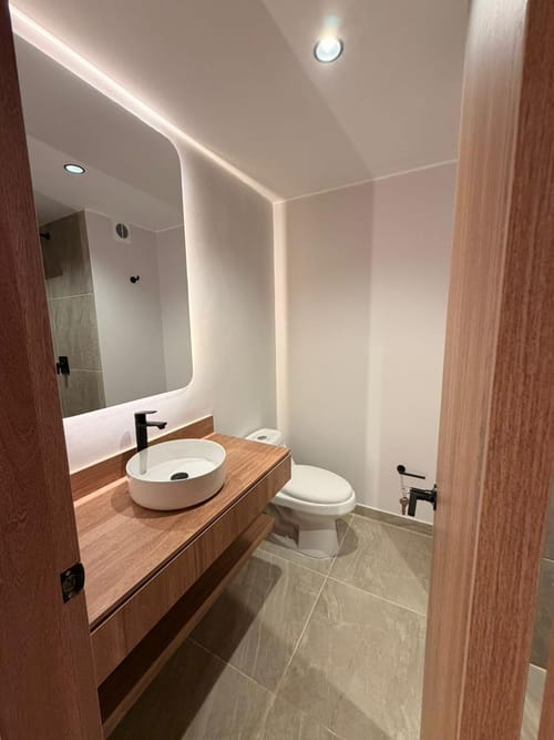 Apartamento de 2 alcobas en venta en Chicó Navarra, Bogotá, 85 m² · foto 16 de 18