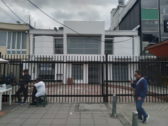Casa de 14 alcobas en arriendo en Toberin, Bogotá, 550 m² · foto 2 de 8