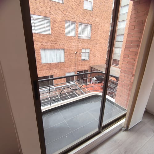 Apartamento de 2 alcobas en venta en La Calleja, Bogotá, 95 m² · foto 2 de 17