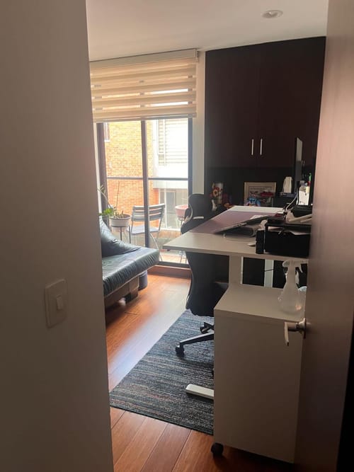 Apartamento de 2 alcobas en arriendo en Chicó Navarra, Bogotá, 82 m² · foto 7 de 12