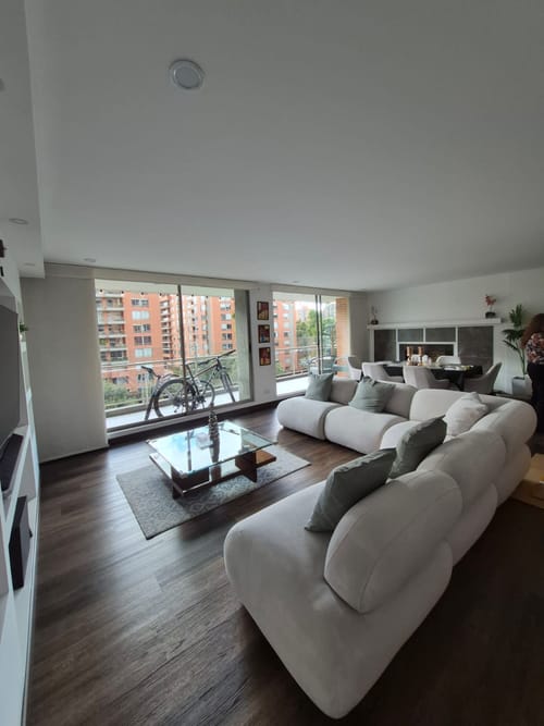 Apartamento de 4 alcobas en arriendo en Colina Campestre, Bogotá, 190 m² · foto 4 de 24