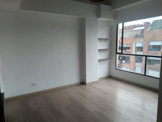 Apartamento de 4 alcobas en venta en Alhambra, Bogotá, 194 m² · foto 9 de 21