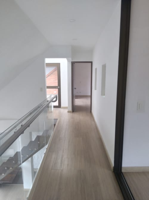Apartamento de 4 alcobas en venta en Alhambra, Bogotá, 194 m² · foto 17 de 21