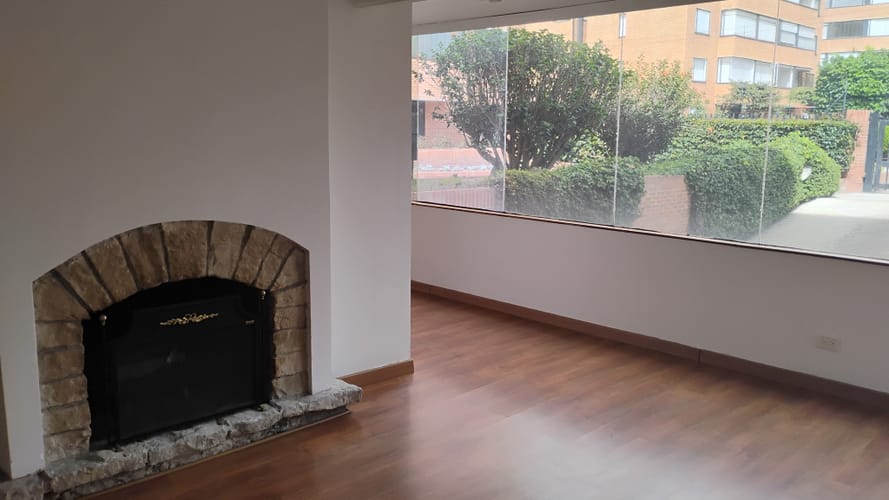 Apartamento de 3 alcobas en venta en Santa Barbara, Bogotá, 137 m² · foto 18 de 24