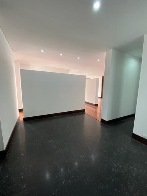Apartamento de 3 alcobas en venta en Chicó Alto, Bogotá, 390 m² · foto 9 de 20